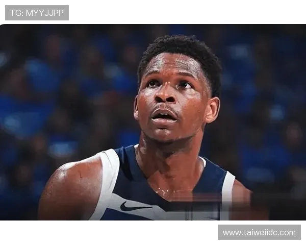 安东尼·爱德华兹：从飞行员到英雄的传奇人生与职业轨迹解析