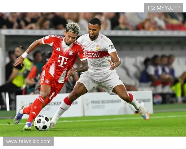 弗朗茨贝肯鲍尔传奇人生与现代足球战术革新的永恒影响