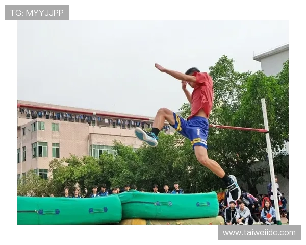 黄丽的滑板人生:从街头到赛场的深度对话与成长故事 黄丽的滑板人生:从街头到赛场的深度对话与成长故事