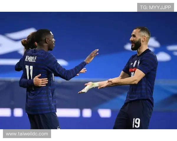 亚特兰大老鹰与国王激战正酣谁能在这场对决中笑到最后