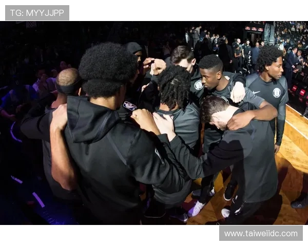 卡里斯勒韦尔在NBA赛场上的成长与挑战之路分析 卡里斯勒韦尔在NBA赛场上的成长与挑战之路分析